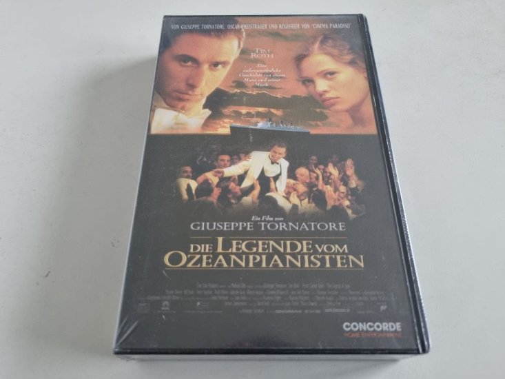 (Bild für) VHS Die Legende vom Ozeanpianisten - zum Schließen ins Bild klicken