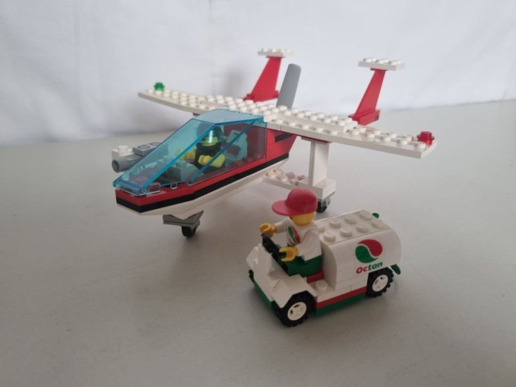 (Bild für) Lego 6341 - Octan Gas'n Go Flyer - zum Schließen ins Bild klicken