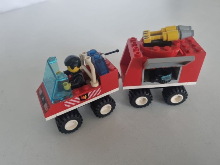 (Bild für) Lego 6486 - Fire Engine - zum Schließen ins Bild klicken