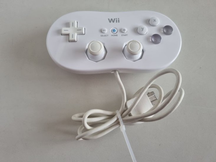(Bild für) Wii Classic Controller - Weiß - zum Schließen ins Bild klicken
