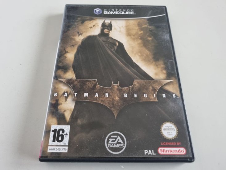 (Bild für) GC Batman Begins FRA - zum Schließen ins Bild klicken