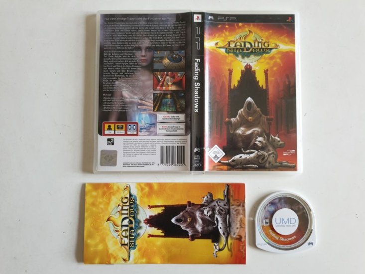 (Bild für) PSP Fading Shadows - zum Schließen ins Bild klicken