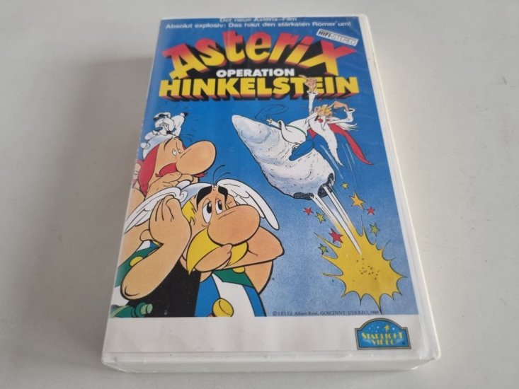 (Bild für) VHS Asterix - Operation Hinkelstein - zum Schließen ins Bild klicken