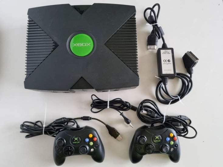 (Bild für) Xbox Classic Konsole - zum Schließen ins Bild klicken