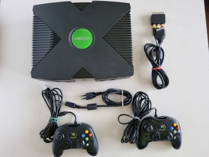 (Bild für) Xbox Classic Konsole - zum Schließen ins Bild klicken