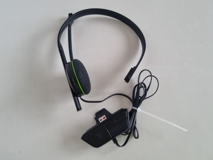 (Bild für) Xbox 360 Headset - zum Schließen ins Bild klicken