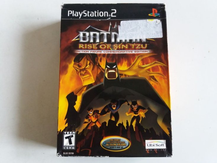 (Bild für) PS2 Batman - Rise of Sin Tzu Action Figur Edition - zum Schließen ins Bild klicken