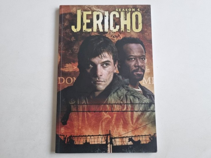 (Bild für) Jericho - Season 4 - zum Schließen ins Bild klicken