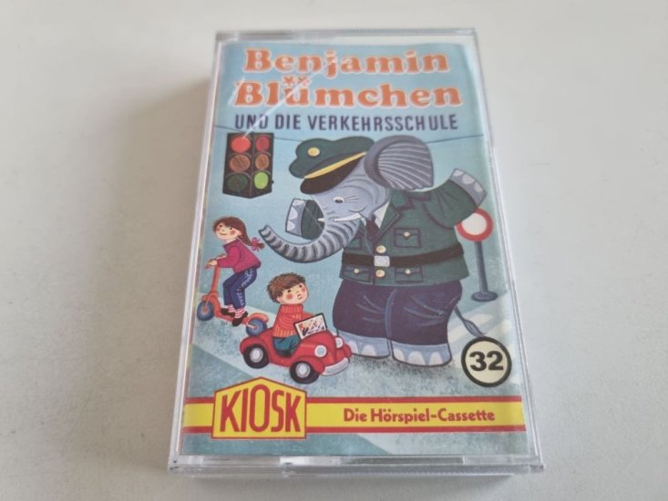 (Bild für) MC Benjamin Blümchen - 32 Und die Verkehrsschule - zum Schließen ins Bild klicken