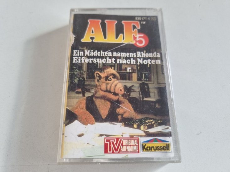 (Bild für) MC Alf - 5 Ein Mädchen namens Rhonda / Eifersucht nach Noten - zum Schließen ins Bild klicken