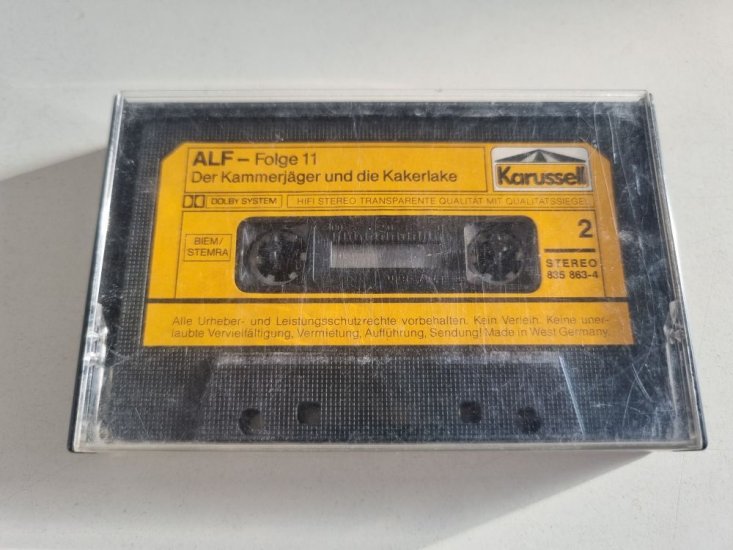 (Bild für) MC Alf - 11 Der Rollentausch / Der Kammerjäger und die Kakerlake - zum Schließen ins Bild klicken