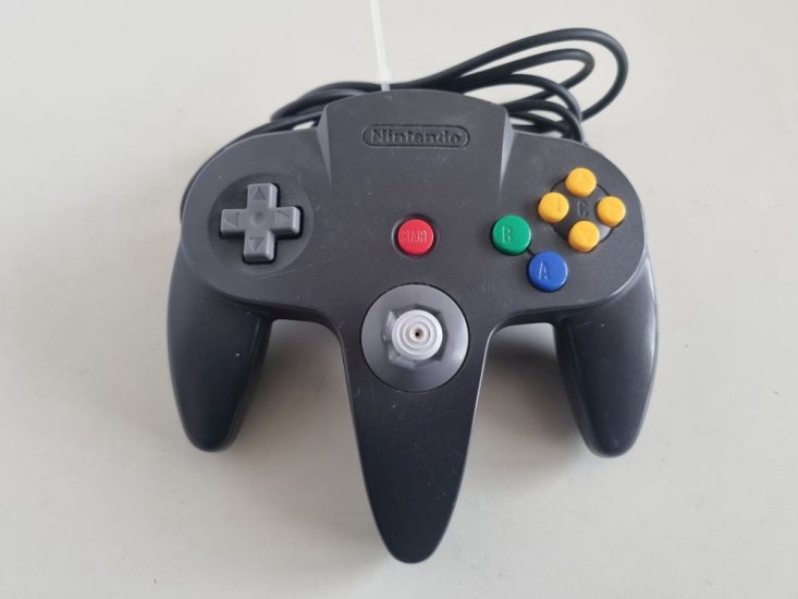 (Bild für) N64 Original Controller Black - zum Schließen ins Bild klicken