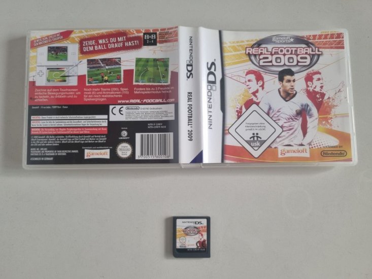 (Bild für) DS Real Football 2009 NOE - zum Schließen ins Bild klicken