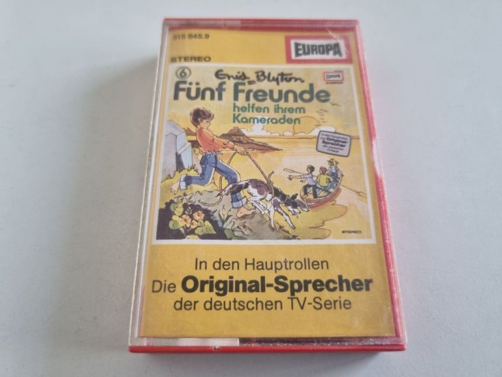 (Bild für) MC Fünf Freunde - 6 helfen ihrem Kameraden - zum Schließen ins Bild klicken