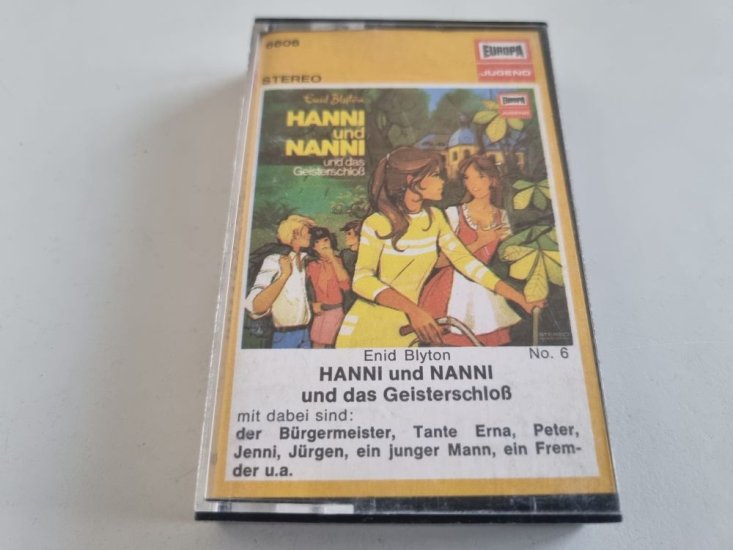 (Bild für) MC Hanni und Nanni - 6 und das Geisterschloß - zum Schließen ins Bild klicken