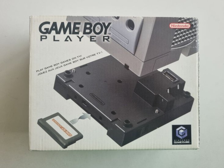 (Bild für) GC Game Boy Player - zum Schließen ins Bild klicken