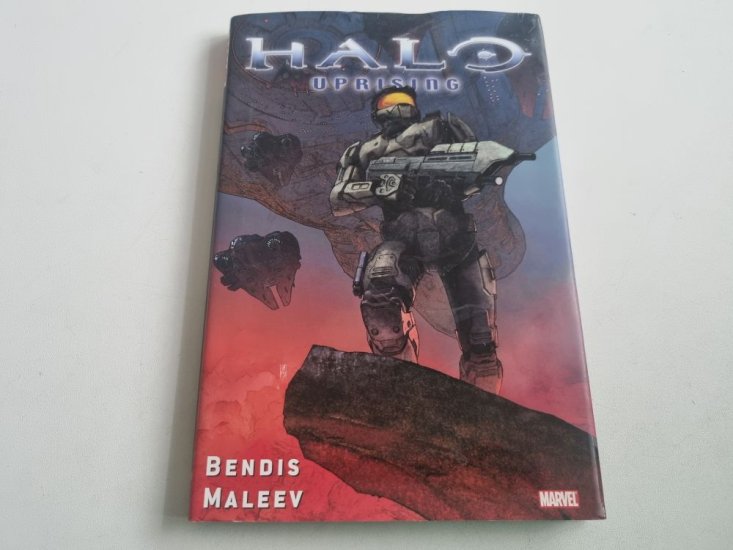 (Bild für) Halo Uprising - zum Schließen ins Bild klicken