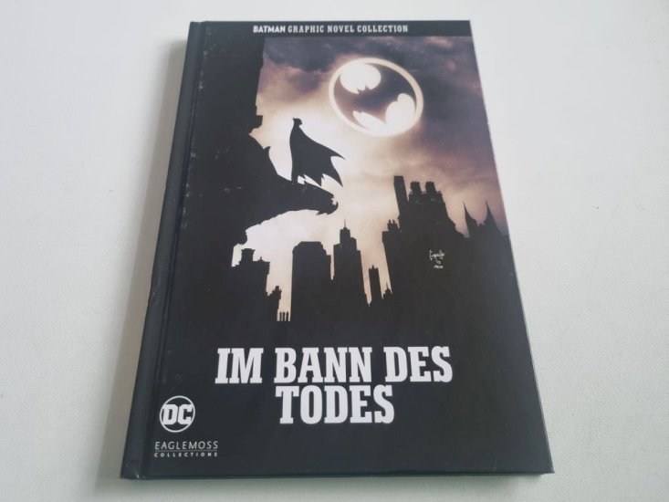 (Bild für) Batman Graphic Novel Collection 19 - Im Bann des Todes - zum Schließen ins Bild klicken