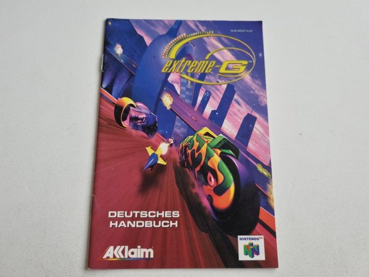 (Bild für) N64 Extreme-G EUR Anleitung - zum Schließen ins Bild klicken