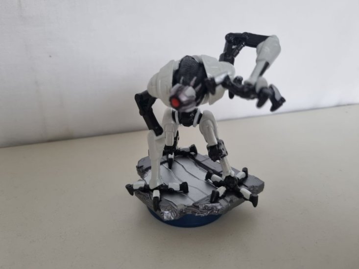 (Bild für) Amiibo E.M.M.I., Metroid Dread - zum Schließen ins Bild klicken
