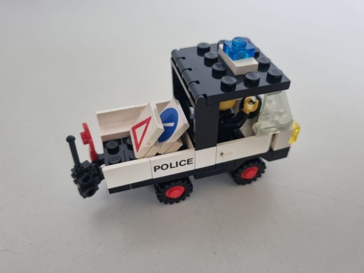 (Bild für) Lego 6632 - Tactical Patrol Truck - zum Schließen ins Bild klicken