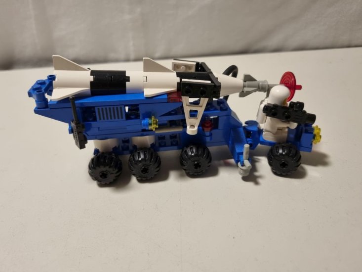 (Bild für) Lego 6881 - Lunar Rocket Launcher - zum Schließen ins Bild klicken