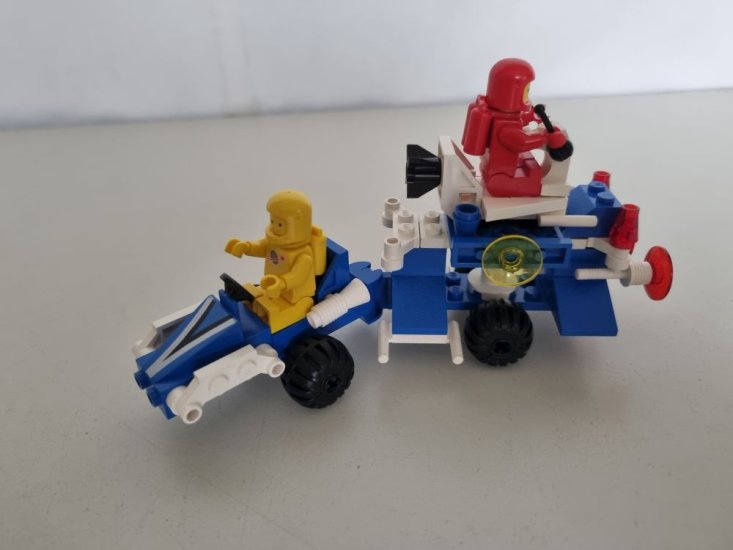 (Bild für) Lego 6874 - Moon Rover - zum Schließen ins Bild klicken