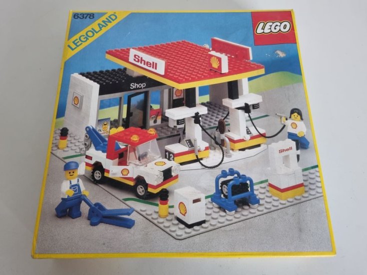 (Bild für) Lego 6378 - Shell Service Tank Station - zum Schließen ins Bild klicken