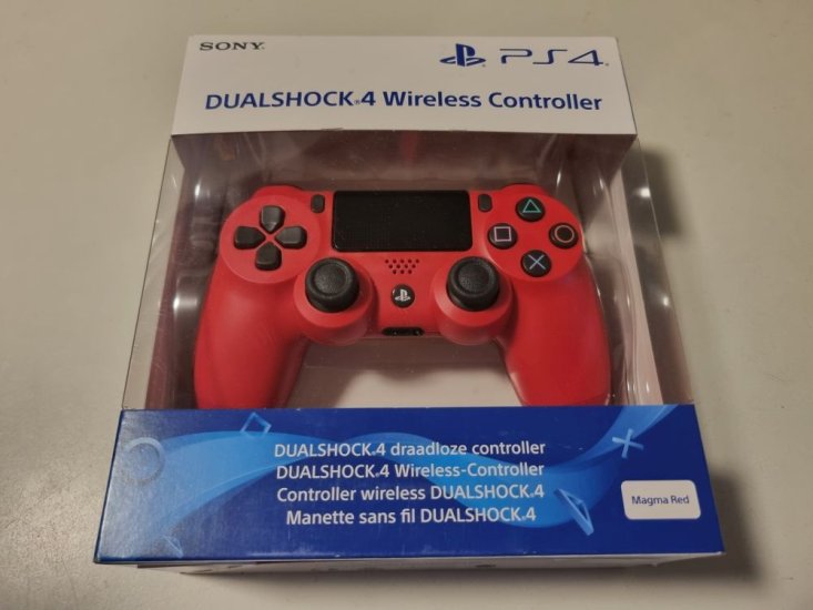 (Bild für) PS4 Wireless Controller Dualshock 4 - Rot - zum Schließen ins Bild klicken