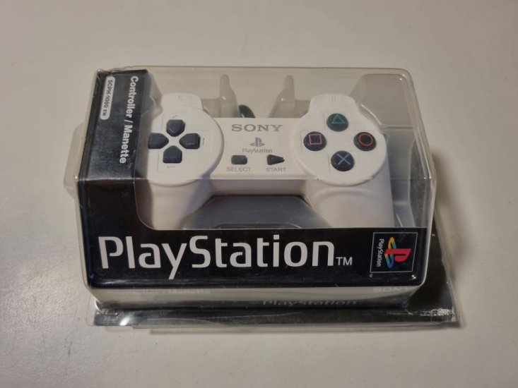 (Bild für) PS1 Controller White - zum Schließen ins Bild klicken
