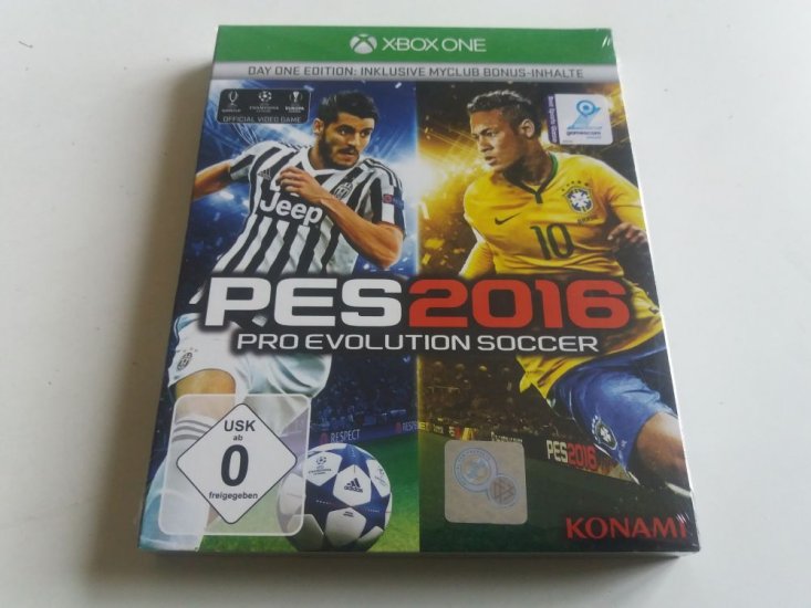 (Bild für) Xbox One Pro Evolution Soccer 2016 Day One Edition - zum Schließen ins Bild klicken