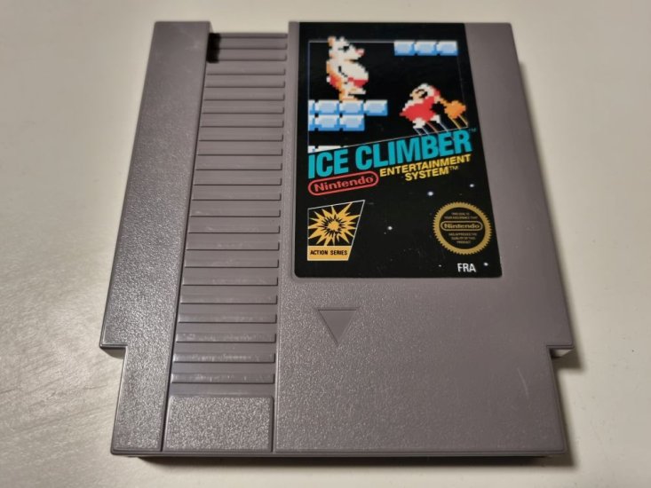(Bild für) NES Ice Climber FRA - zum Schließen ins Bild klicken