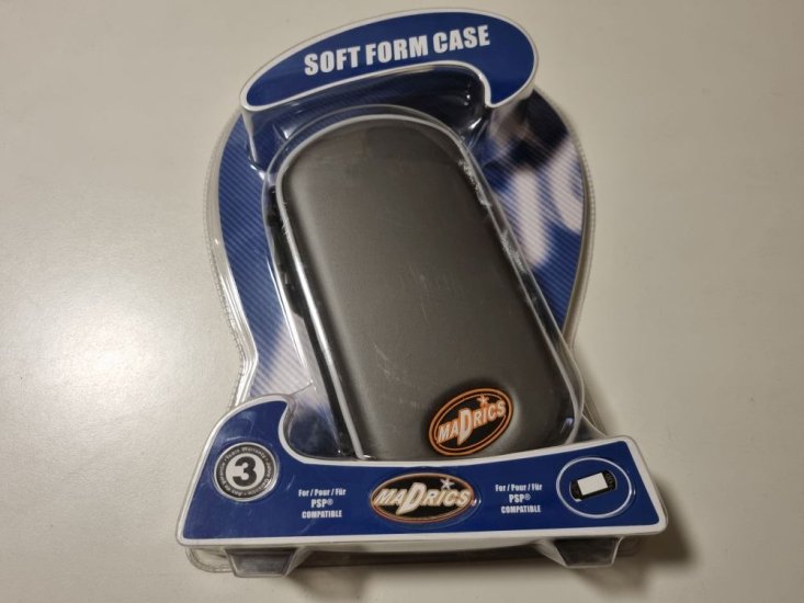 (Bild für) PSP Soft Form Case - zum Schließen ins Bild klicken
