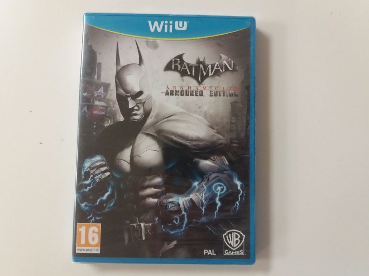 (Bild für) Wii U Batman Arkham City Armoured Edition FRG - zum Schließen ins Bild klicken