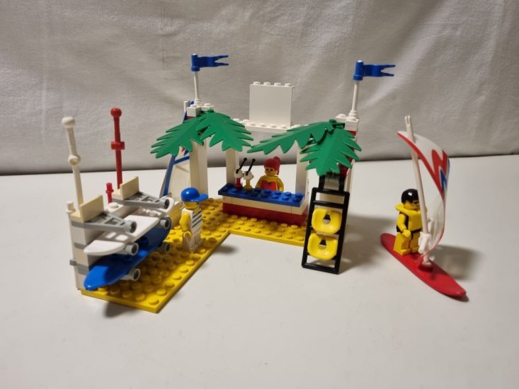 (Bild für) Lego 6595 - Surf Shack - zum Schließen ins Bild klicken