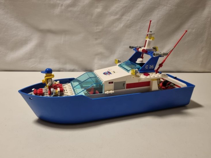 (Bild für) Lego 4022 - Sea Cutter - zum Schließen ins Bild klicken