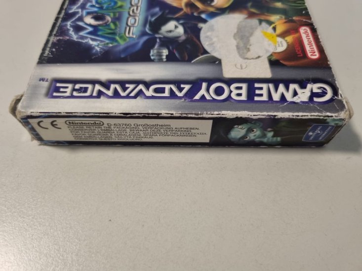 (Bild für) GBA Monster Force EUR - zum Schließen ins Bild klicken
