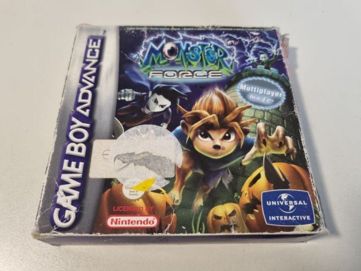 (Bild für) GBA Monster Force EUR - zum Schließen ins Bild klicken