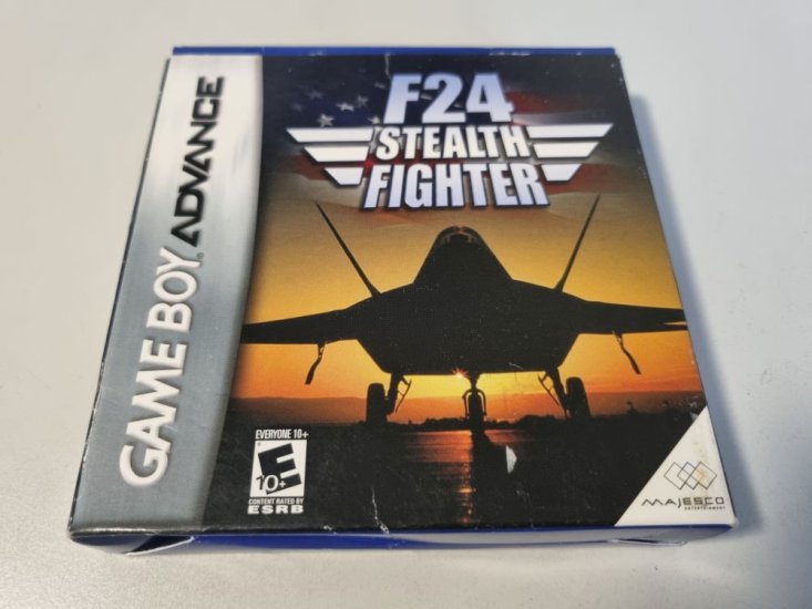 (Bild für) GBA F24 Stealth Fighter USA - zum Schließen ins Bild klicken