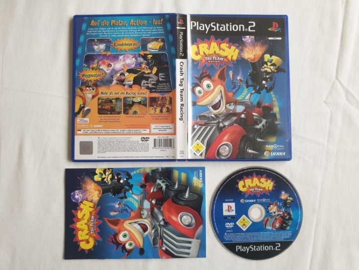 (Bild für) PS2 Crash Tag Team Racing - zum Schließen ins Bild klicken