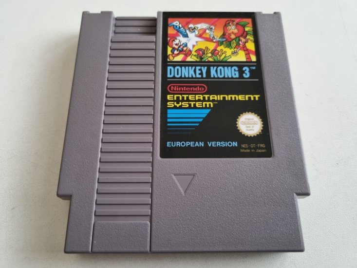 (Bild für) NES Donkey Kong 3 FRG - zum Schließen ins Bild klicken