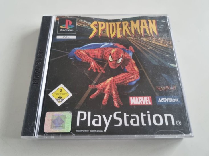 (Bild für) PS1 Spider-Man - zum Schließen ins Bild klicken