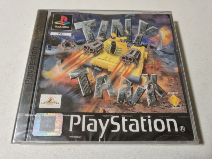 (Bild für) PS1 Tiny Tank - zum Schließen ins Bild klicken