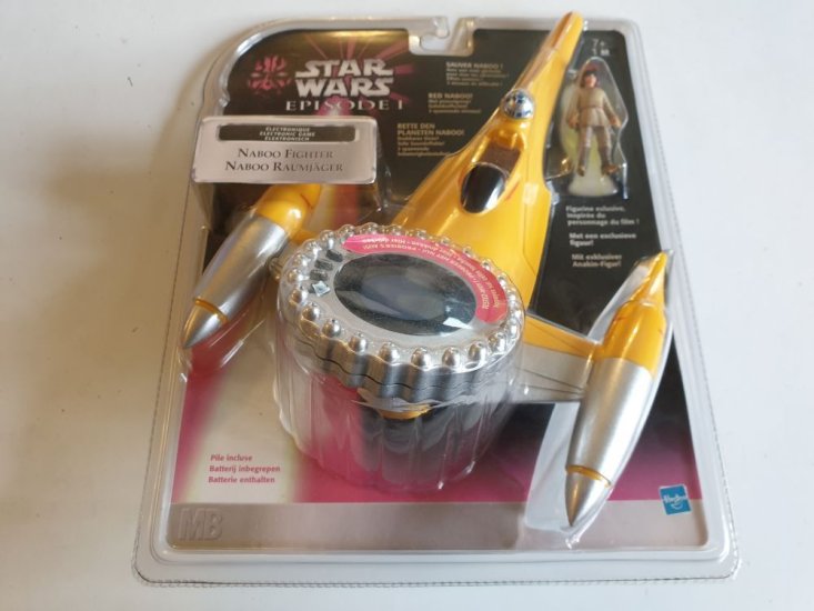 (Bild für) Star Wars LCD Game - Naboo Fighter - zum Schließen ins Bild klicken