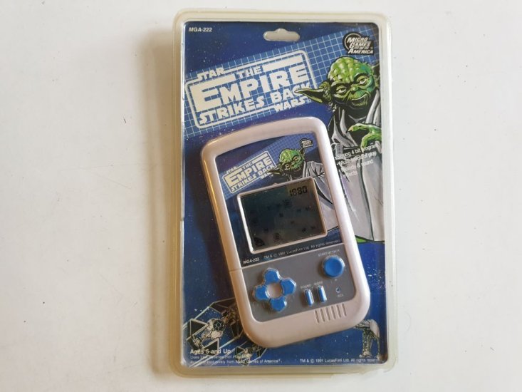 (Bild für) Star Wars LCD Game - The Empire Strikes Back - zum Schließen ins Bild klicken