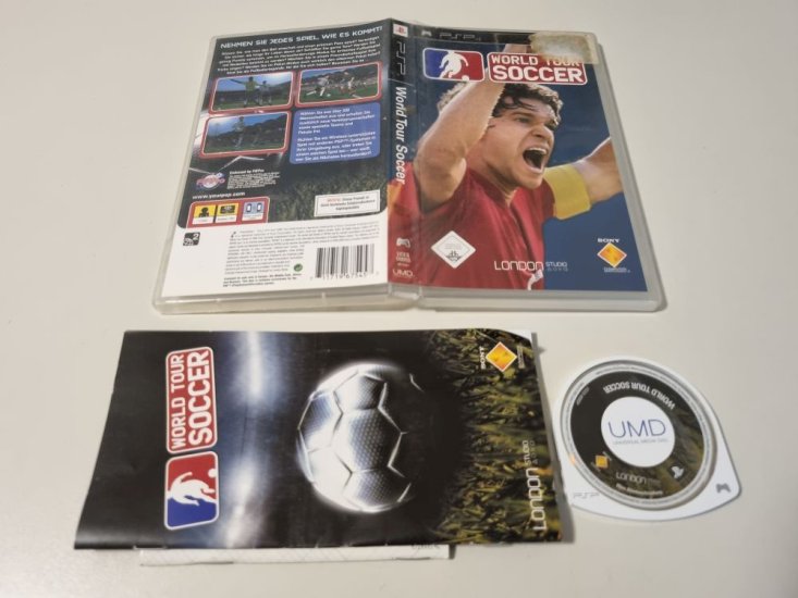 (Bild für) PSP World Tour Soccer - zum Schließen ins Bild klicken