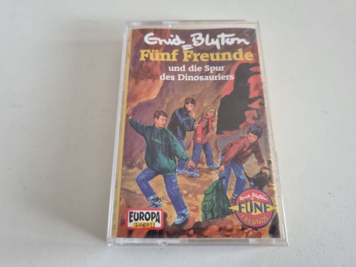 (Bild für) MC Fünf Freunde und die Spur des Dinosauriers - zum Schließen ins Bild klicken