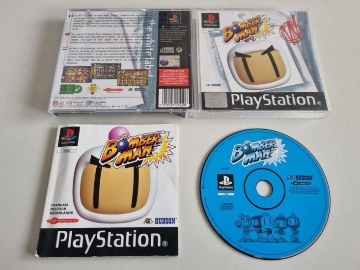 (Bild für) PS1 Bomberman - zum Schließen ins Bild klicken