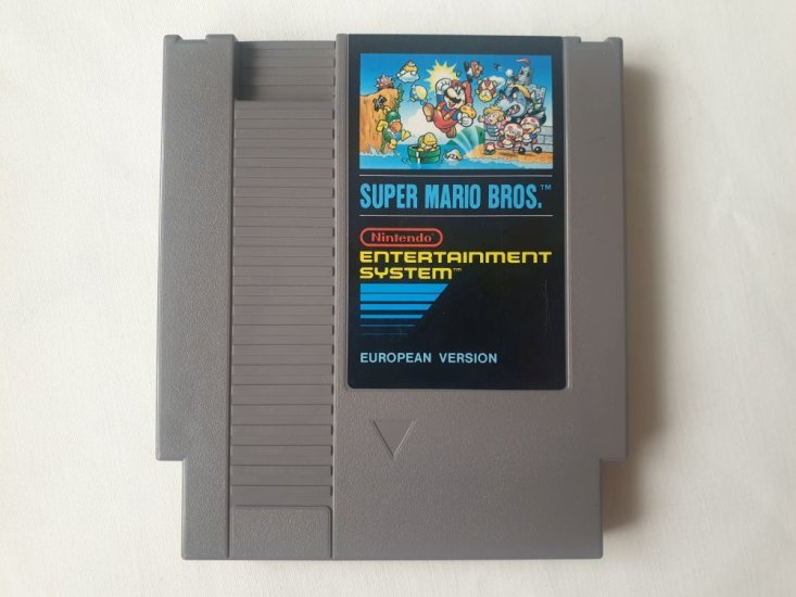 (Bild für) NES Super Mario Bros. FRG - zum Schließen ins Bild klicken