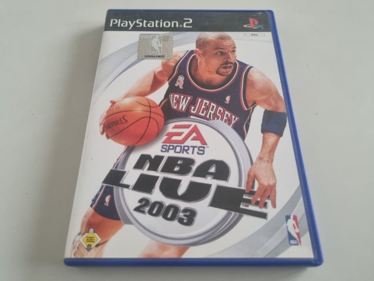 (Bild für) PS2 NBA Live 2003 - zum Schließen ins Bild klicken